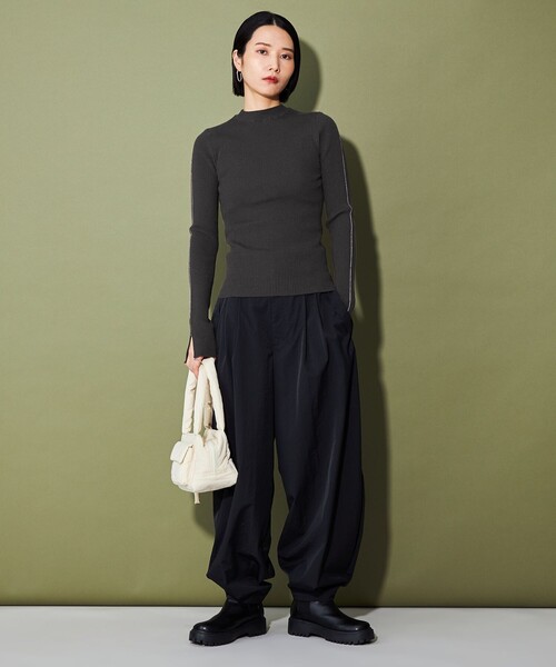 CITEN（シテン）の「＜CITEN＞モックネックニット（ニット/セーター・レディース・ダークブラウン/コバルトブルー/オレンジ/ダークグレー/グレー・FREE）」の10枚目の写真