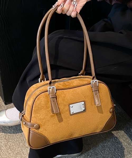 mebole(メボレ)の「レトロボストンショルダーバッグ(ショルダーバッグ・レディース・ブラック/ブラウン/キャメル・FREE)」の3枚目の写真