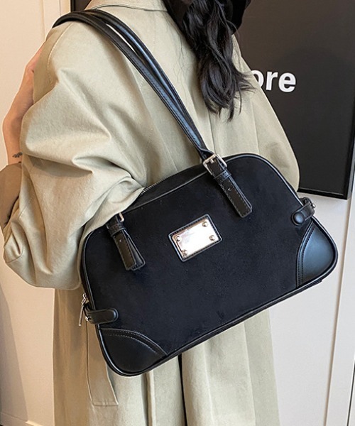 mebole(メボレ)の「レトロボストンショルダーバッグ(ショルダーバッグ・レディース・ブラック/ブラウン/キャメル・FREE)」の5枚目の写真