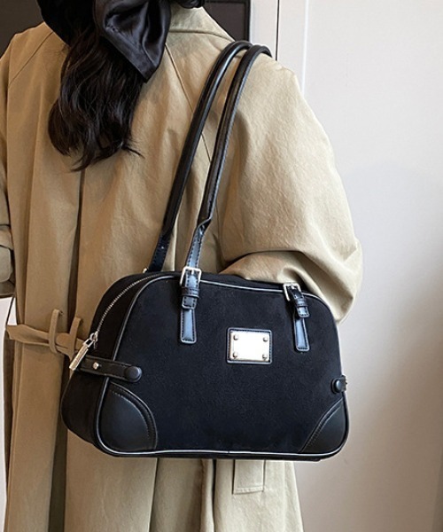 mebole(メボレ)の「レトロボストンショルダーバッグ(ショルダーバッグ・レディース・ブラック/ブラウン/キャメル・FREE)」の7枚目の写真