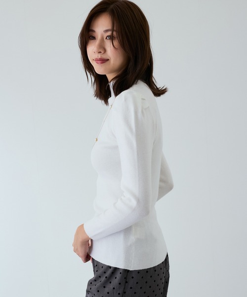 Jayro(ジャイロ)の「もちもちパワショル長袖ハイネックPO(Tシャツ/カットソー・レディース・ベージュ/ネイビー/ブラック/ホワイト/ブルー・M)」の8枚目の写真