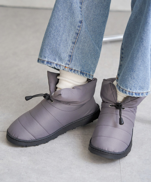 VENCEEXCHANGE(ヴァンスエクスチェンジ)の「キルトドロストブーツ(ブーツ・レディース・オフホワイト/グレー/ブラック・L/M)」の6枚目の写真