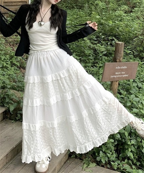 Dream garden(ドリームガーデン)の「綿刺繍レースフリル ティアードスカート(スカート・レディース・ホワイト・M/L/S/XL)」の9枚目の写真