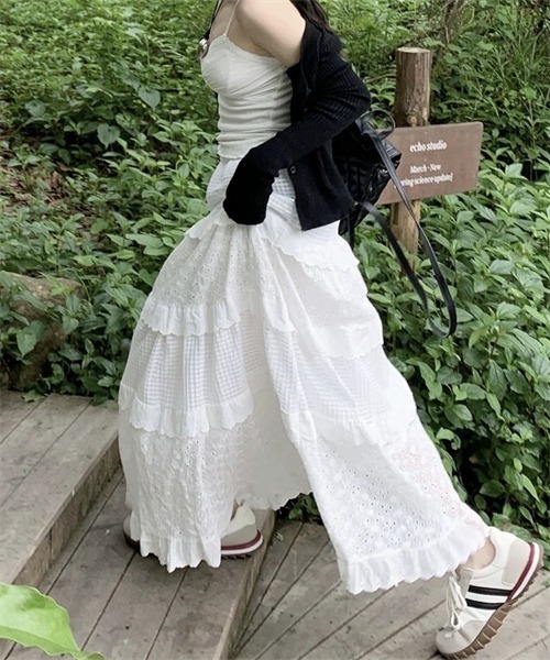 Dream garden(ドリームガーデン)の「綿刺繍レースフリル ティアードスカート(スカート・レディース・ホワイト・M/L/S/XL)」の4枚目の写真