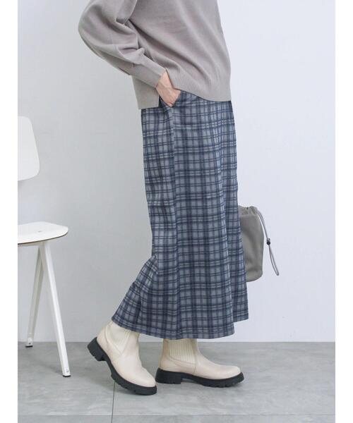Samansa Mos2 blue(サマンサモスモスブルー)の「ウールライクチェック柄ナロースカート(スカート・レディース・ブラウン/ブルー/グレー/ブラック・F)」の7枚目の写真