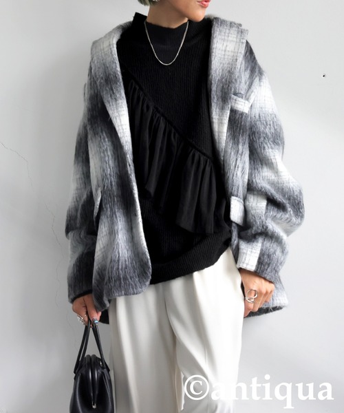 antiqua(アンティカ)の「チュールフリルニット(ニット/セーター・レディース・ブラック/グレー・ONESIZE)」の7枚目の写真