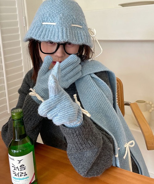 M2SUQARED（エムツースクエア）の「【M2SUQARED/エムツースクエア】ニットリボングローブ/手袋（手袋・レディース・ホワイト/レッド/グレー/ブルー/ピンク・F）」の9枚目の写真