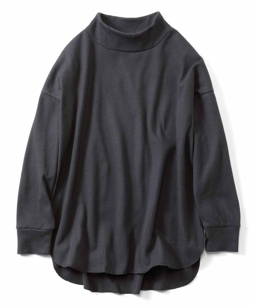 IEDIT（イディット）の「ＩＥＤＩＴ　ワッフル素材＆こなれシルエットで活躍　ユースフルハイネックトップス（Tシャツ/カットソー・レディース・スミクロ/杢グレー/アイボリー・M/L/LL/3L/S）」の11枚目の写真