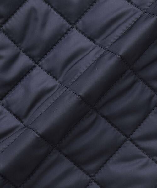 MACKINTOSH LONDON（マッキントッシュ ロンドン）の「【WEB・一部店舗限定】キルティングタフタフーデットショートコート（ブルゾン・レディース・グリーン系その他6/ネイビー/ブラック・38/36/40）」の8枚目の写真