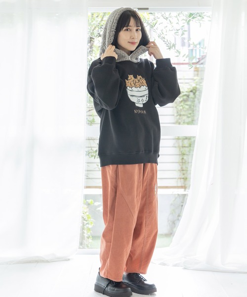 【セール】343136：パリティのネコおでん刺繍パンツ（その他パンツ）｜ScoLar Parity（スカラーパリティ）