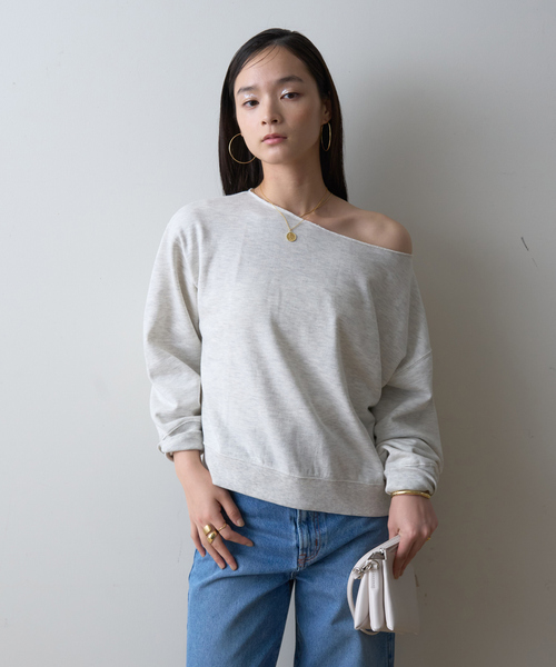 EMMA　ROUGE VIF（エマルージュヴィフ）の「【一部店舗限定】オフショルルーズスウェット（Tシャツ/カットソー・レディース・グレー/ホワイト系その他/ホワイト・フリー）」の21枚目の写真