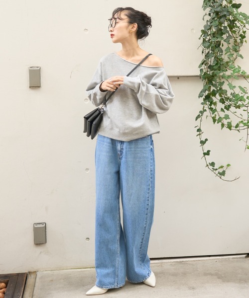 EMMA　ROUGE VIF（エマルージュヴィフ）の「【一部店舗限定】オフショルルーズスウェット（Tシャツ/カットソー・レディース・グレー/ホワイト系その他/ホワイト・フリー）」の13枚目の写真