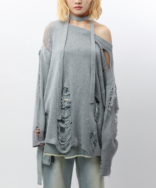 SPIRALGIRL（スパイラルガール）の「スカーフ付きダメージオーバーニット（ニット/セーター・レディース・ホワイト/ブラウン/グレー/ピンク・FREE）」の18枚目の写真