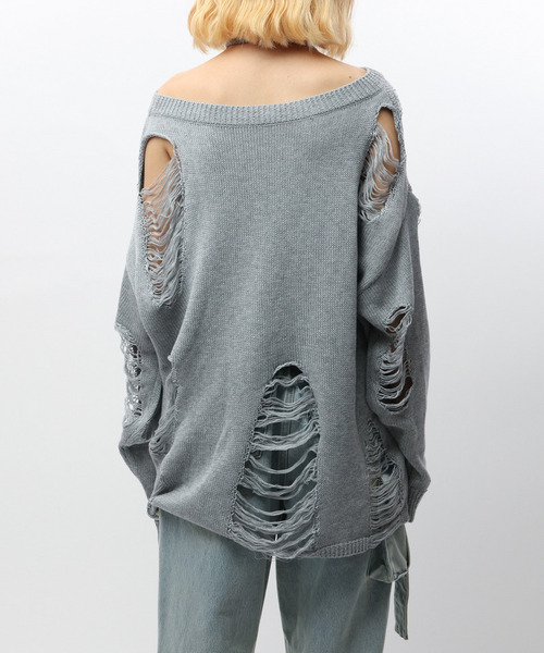 SPIRALGIRL（スパイラルガール）の「スカーフ付きダメージオーバーニット（ニット/セーター・レディース・ホワイト/ブラウン/グレー/ピンク・FREE）」の20枚目の写真