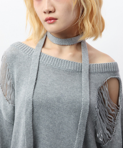 SPIRALGIRL（スパイラルガール）の「スカーフ付きダメージオーバーニット（ニット/セーター・レディース・ホワイト/ブラウン/グレー/ピンク・FREE）」の21枚目の写真