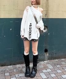 スカーフ付きダメージオーバーニット