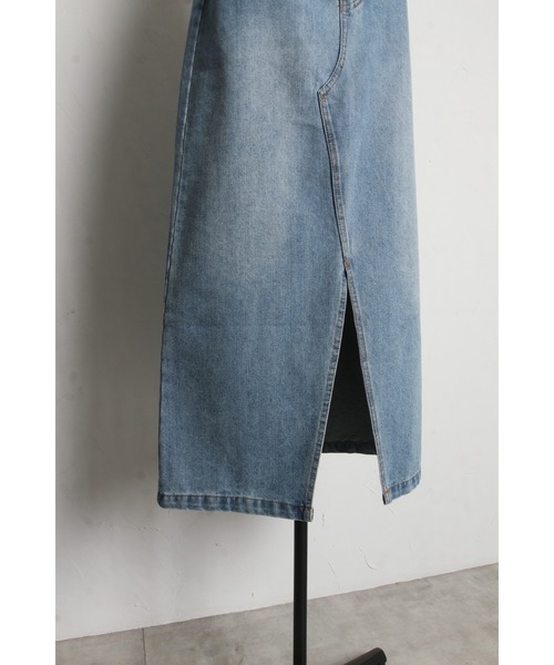 &. NOSTALGIA（アンドドットノスタルジア）の「ウエストアシメデニムスカート（デニムスカート・レディース・ライトブルー・M）」の21枚目の写真
