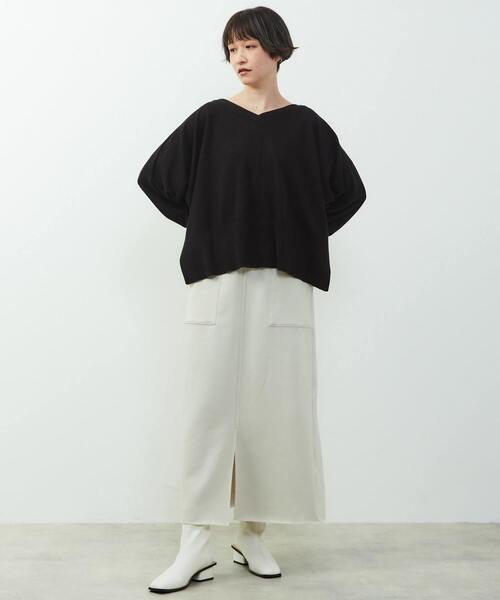 SOFFITTO(ソフィット)の「【nota della mano sinistra(ノータ デラ マノ シニストラ)】ドルマン2wayニットトップス(ニット/セーター・レディース・マジェンタ/ブラック・FREE)」の6枚目の写真