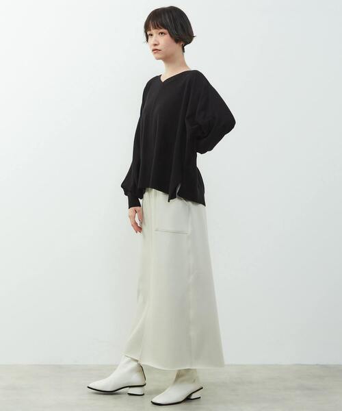 SOFFITTO(ソフィット)の「【nota della mano sinistra(ノータ デラ マノ シニストラ)】ドルマン2wayニットトップス(ニット/セーター・レディース・マジェンタ/ブラック・FREE)」の5枚目の写真