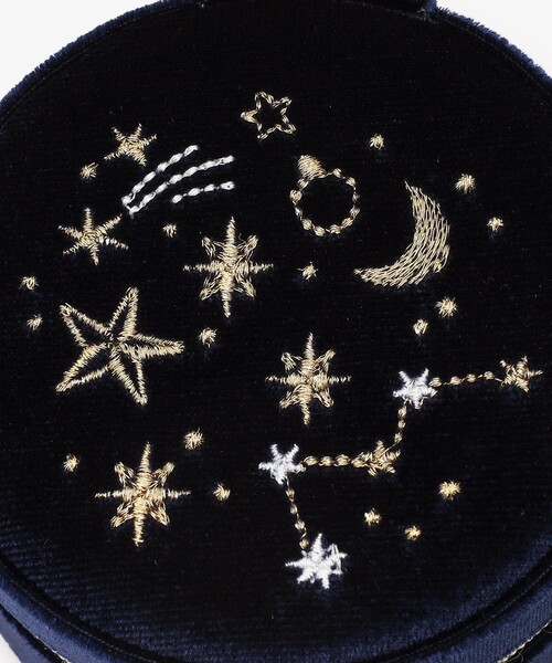 Afternoon Tea(アフタヌーンティー)の「ベロア天体モチーフラウンドジュエリーボックス(収納グッズ・レディース・ネイビー・ONE SIZE)」の5枚目の写真