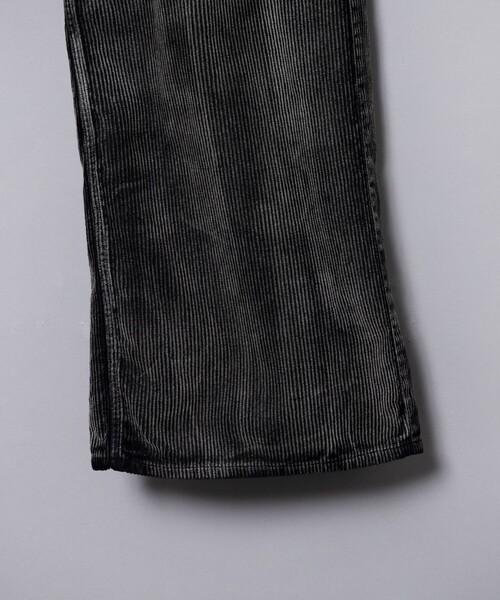 soe（ソーイ）の「別注 Corduroy Pants（その他パンツ・メンズ・ネイビー/ブラック・1/2）」の9枚目の写真
