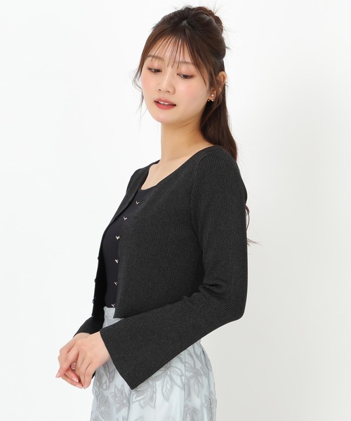 MISCH MASCH(ミッシュマッシュ)の「フレア袖Vネックリブカーディガン(カーディガン/ボレロ・レディース・ピンク/ホワイト/ブラック・フリ-)」の8枚目の写真
