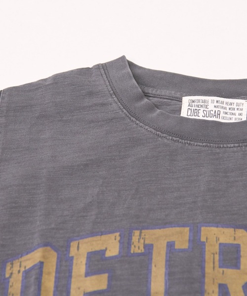 フェンディ　ロゴ　総柄　お洒落　Tシャツ　半袖　かわいい　おでかけ　旅行に FENDI - フェンディ FY0936 A6ZU ズッカ総柄プリントTシャツ Mの