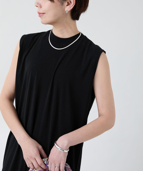 ATON(エイトン)の「ATON(エイトン) TANKTOP DRESS OPAGGM0605(ワンピース・レディース・チャコールグレー/ブラック・SMALL)」の5枚目の写真