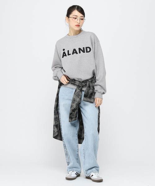 ALAND（エーランド）の「【UNISEX】ALAND／アップリケロゴ プルオーバー（スウェット・レディース・ブラック/グレー・MEDIUM/LARGE）」の5枚目の写真