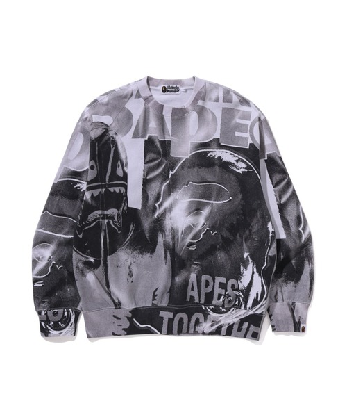 A BATHING APE(アベイシングエイプ)の「OVERPRINT RELAX FIT CREWNECK SWEATSHIRT(スウェット・メンズ・ブラック/マルチ・LARGE/SMALL/XX-LARGE/MEDIUM/X-LARGE)」の2枚目の写真