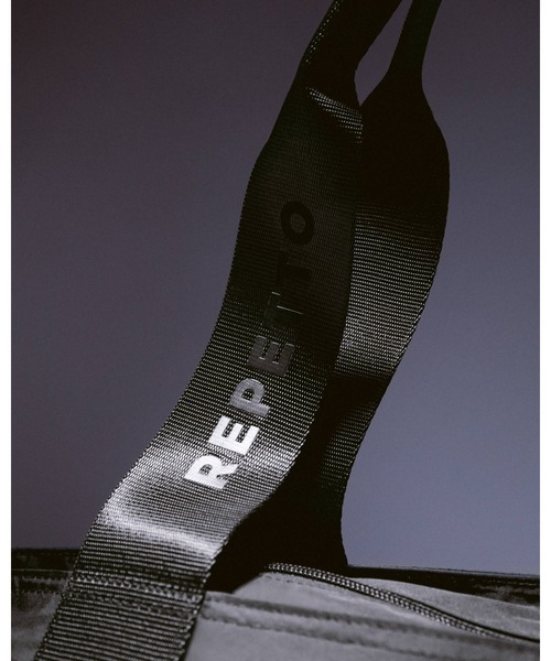 Repetto（レペット）の「Petit Pirouette トートバッグ / B0386N（ショルダーバッグ・レディース・ブラック・FREE）」の4枚目の写真