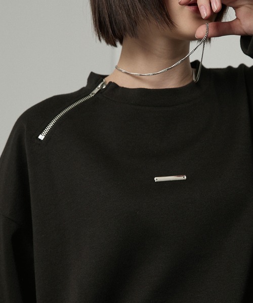 Alfred Alex(アルフレッドアレックス)の「【Alfred Alex】アシンメトリージップ メタルプレートTシャツ(Tシャツ/カットソー・メンズ・ブラック/ホワイト・M/L)」の13枚目の写真