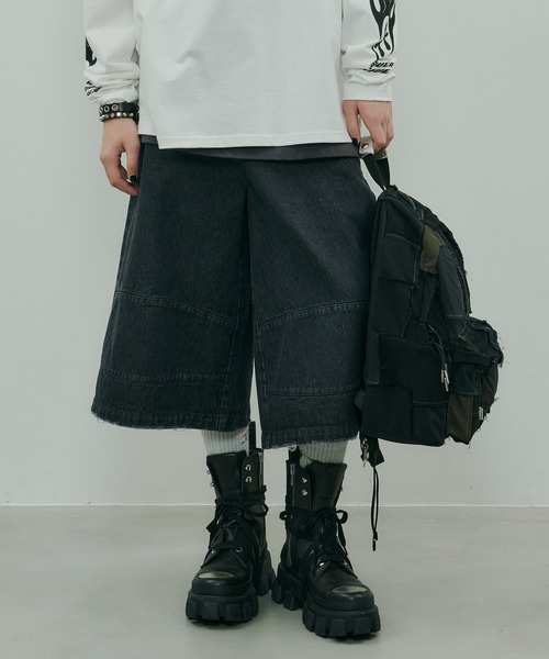 AIVER（アイバー）の「AIVER　ワイドクォーターデニムパンツ（デニムパンツ・メンズ・ブラック/グレー/ライトグレー・SMALL/MEDIUM/LARGE）」の3枚目の写真