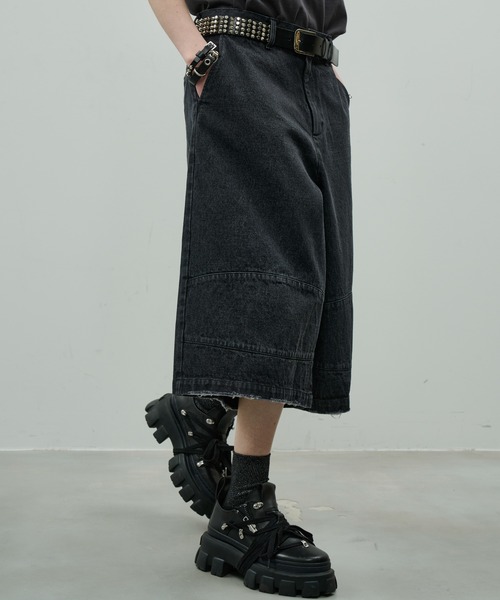 AIVER（アイバー）の「AIVER　ワイドクォーターデニムパンツ（デニムパンツ・メンズ・ブラック/グレー/ライトグレー・SMALL/MEDIUM/LARGE）」の4枚目の写真