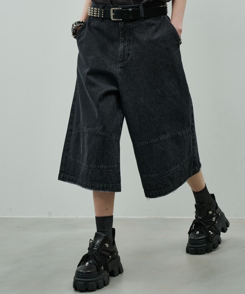 AIVER（アイバー）の「AIVER　ワイドクォーターデニムパンツ（デニムパンツ・メンズ・ブラック/グレー/ライトグレー・SMALL/MEDIUM/LARGE）」の5枚目の写真