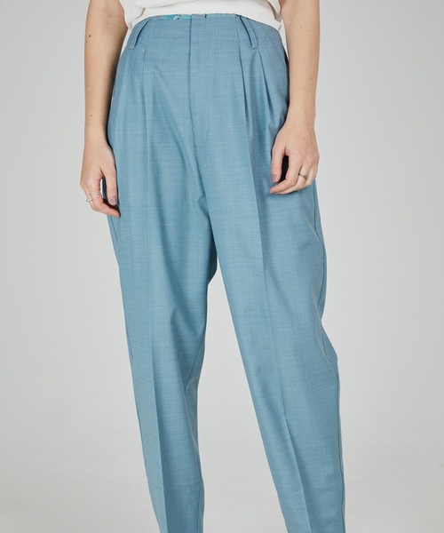 CIEL'AIR(シエルエアー)の「Tuck Pants(スラックス・レディース・ベージュ/ブルー・LARGE/MEDIUM)」の11枚目の写真