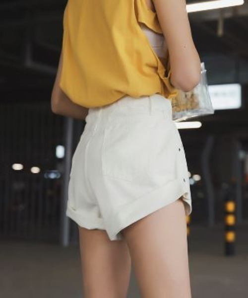 LETee(レティー)の「デニムショートパンツ(デニムパンツ・レディース・ホワイト/ベージュ/ブルー/サックスブルー/ブラック・S/L/M)」の10枚目の写真