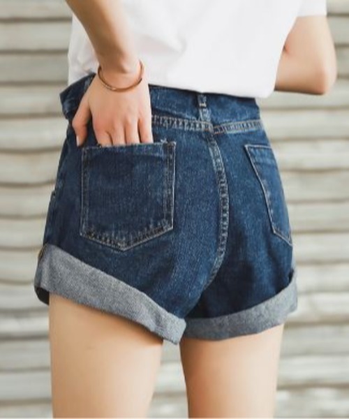 LETee(レティー)の「デニムショートパンツ(デニムパンツ・レディース・ホワイト/ベージュ/ブルー/サックスブルー/ブラック・S/L/M)」の19枚目の写真