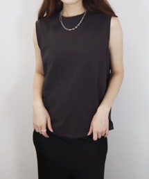 ISOOK（アイスー）の「バックカットワークショルダータックノースリーブT/back cut work shoulder tuck nosleeve T　カットソー　袖なし　カジュアル　大人かわいい　シンプル　デザイン（Tシャツ/カットソー）」