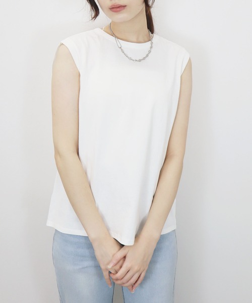 Reurie'(レウリィ)の「バックカットワークショルダータックノースリーブT/back cut work shoulder tuck nosleeve T カットソー 袖なし カジュアル 大人かわいい シンプル デザイン(Tシャツ/カットソー・レディース・チャコールグレー/ホワイト・FREE)」の19枚目の写真