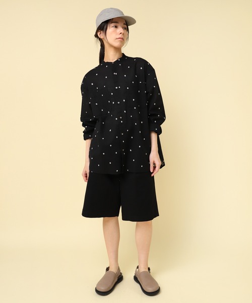 RNA-N（アールエヌエーエヌ）の「B2883 コットンリネンドットベーシックシャツ（シャツ/ブラウス・レディース・ブラック/グリーン/キナリ・FREE）」の12枚目の写真