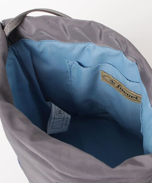 SPRUCE（スプルース）の「EM:パフ猫巾着ショルダーバッグ 軽量117g（ショルダーバッグ・レディース・アイボリー/ブラック/グレー・FREE）」の8枚目の写真