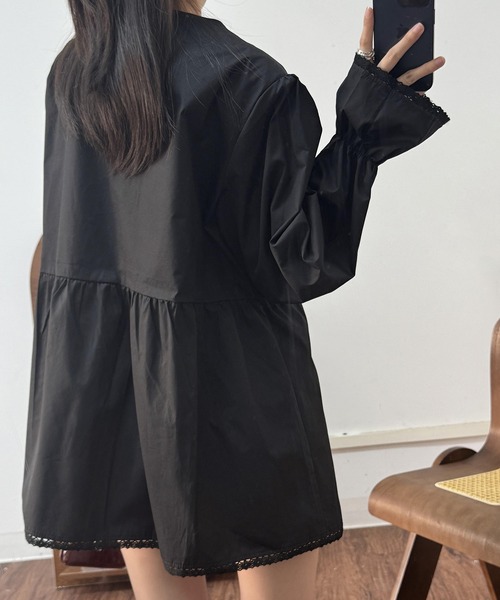 MAISON DE THERESE(メゾン ド テレーズ)の「Vネックリボン長袖シャツ(シャツ/ブラウス・レディース・ブラック/ホワイト・FREE)」の21枚目の写真