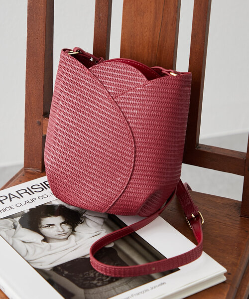 Another Branch olive des olive(アナザーブランチオリーブデオリーブ)の「チューリップショルダーバッグ(ショルダーバッグ・レディース・アイボリー/ピンク/レッド・FREE)」の5枚目の写真