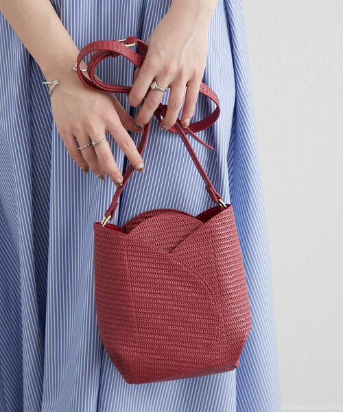 Another Branch olive des olive(アナザーブランチオリーブデオリーブ)の「チューリップショルダーバッグ(ショルダーバッグ・レディース・アイボリー/ピンク/レッド・FREE)」の6枚目の写真