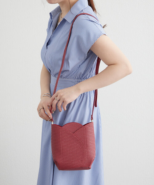 Another Branch olive des olive(アナザーブランチオリーブデオリーブ)の「チューリップショルダーバッグ(ショルダーバッグ・レディース・アイボリー/ピンク/レッド・FREE)」の7枚目の写真