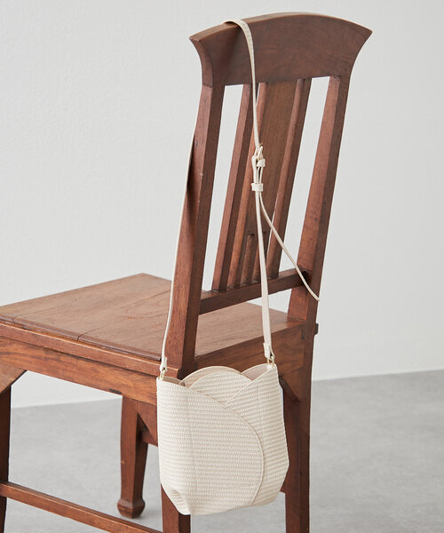 Another Branch olive des olive(アナザーブランチオリーブデオリーブ)の「チューリップショルダーバッグ(ショルダーバッグ・レディース・アイボリー/ピンク/レッド・FREE)」の10枚目の写真