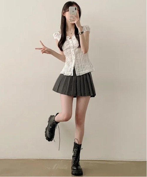 gossip！ロサンゼルス（ゴシップロサンゼルス）の「Y2K フリル×コット ビスチェ  トップス（Tシャツ/カットソー・レディース・ホワイト/ブラウン・FREE）」の15枚目の写真