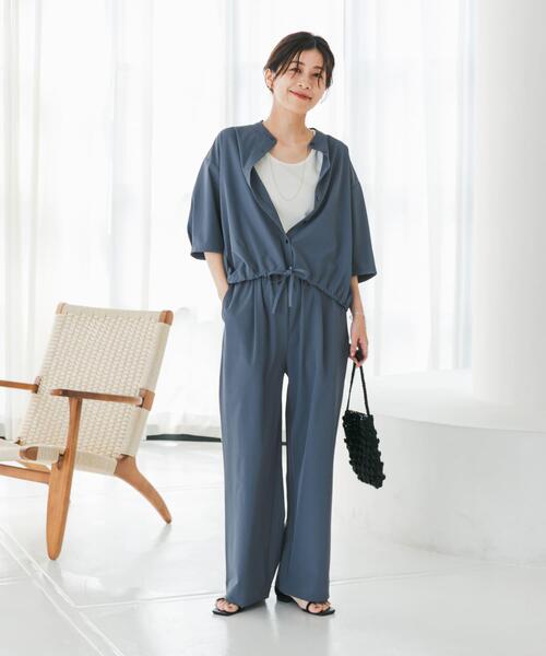 URBAN RESEARCH DOORS（アーバンリサーチドアーズ）の「『仁村紗和さん着用』『UR TECH』サマシェアストレートイージーパンツ（その他パンツ・レディース・チャコールグレー/ブルー・SMALL/MEDIUM）」の10枚目の写真