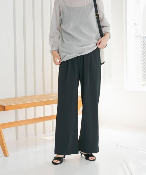 URBAN RESEARCH DOORS（アーバンリサーチドアーズ）の「『仁村紗和さん着用』『UR TECH』サマシェアストレートイージーパンツ（その他パンツ・レディース・チャコールグレー/ブルー・SMALL/MEDIUM）」の22枚目の写真